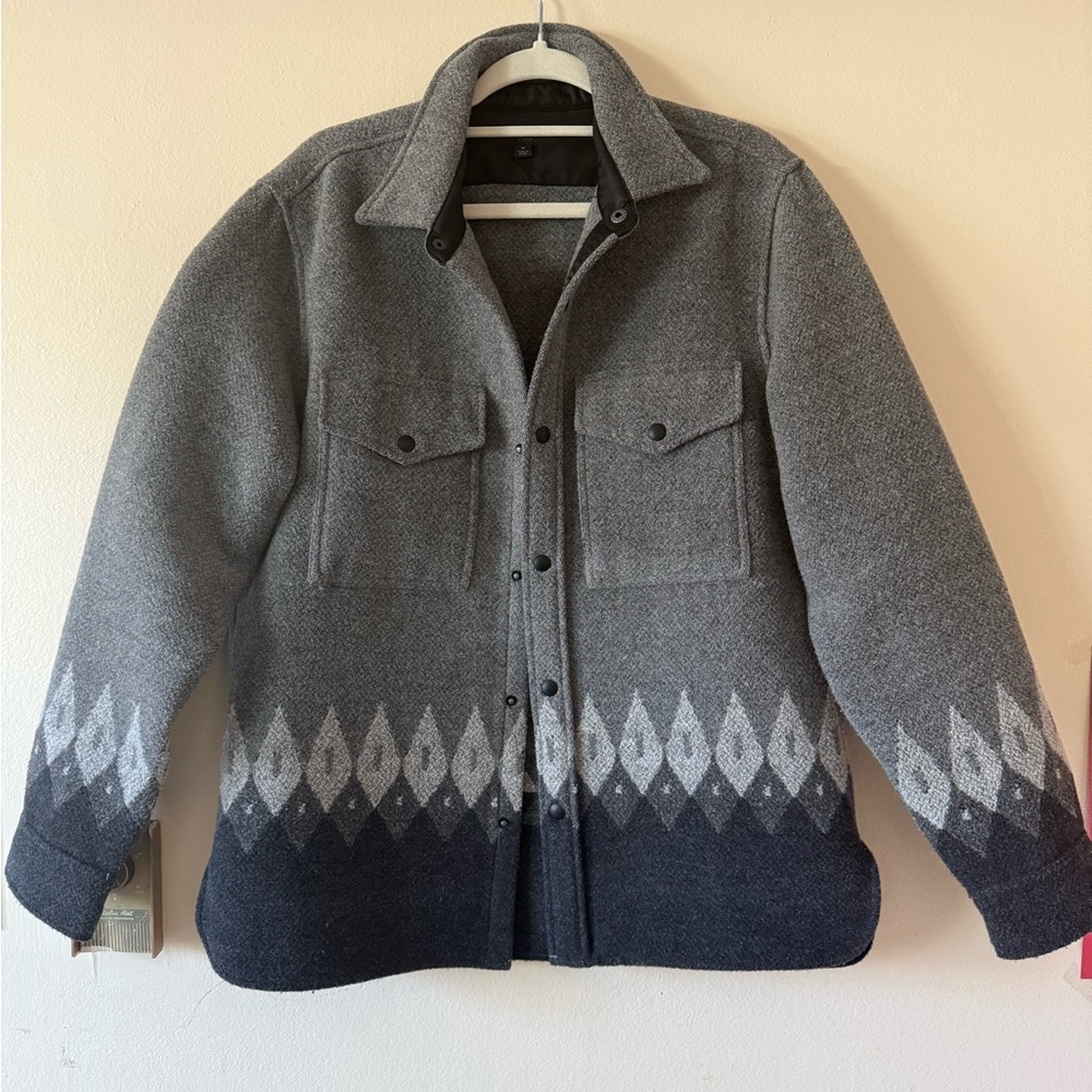 Destination J Crew Gray Gradient Shirt Jacket Size. M
